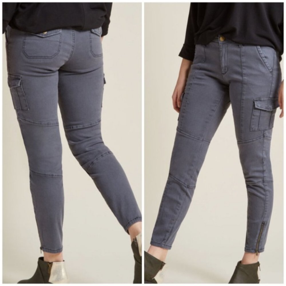 Modcloth Utility Devotee Skinny Cargo Pants-Grey